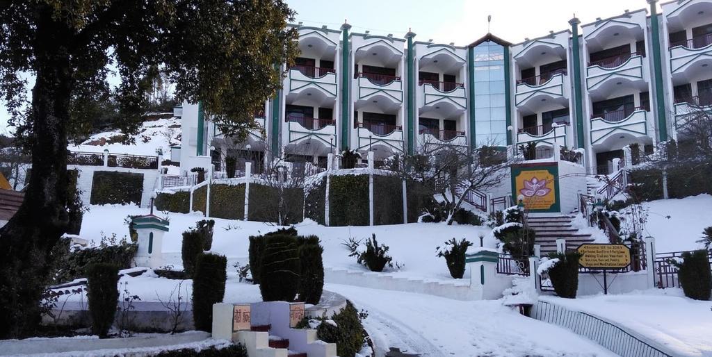 Krishna Orchard Resort Mukteshwar Exterior foto